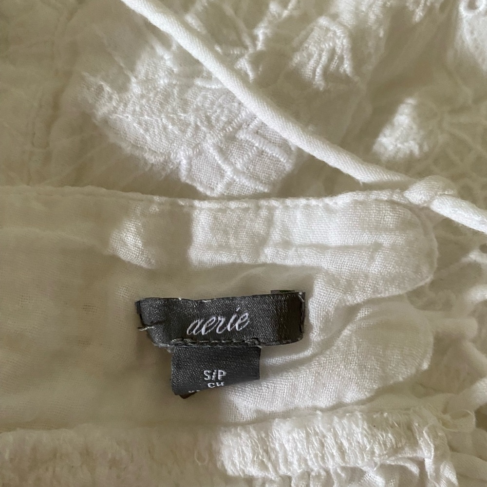 Aerie White Eyelet Gauze Crop Top S - Picture 3 of 4